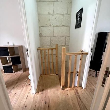 Superbe Appartement Cosy Avec Jardin Nîmes Exterior photo